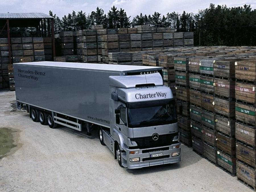  Mercedes-Benz Axor 1843 2001 года  (фото 4 из 18)